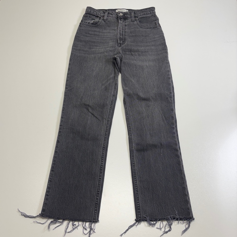 Abercrombie & Fitch 90s Straight Jeans 26 Black Ultra High Rise Raw Hem Y2K
